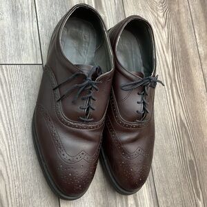 RED WING SHOES Men's Dark Brown Wingtip Dress Shoes, Size 11, EUC